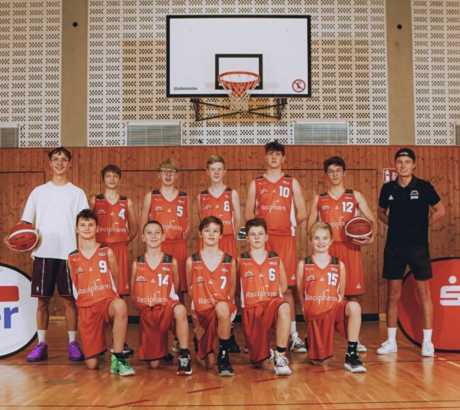 U16m