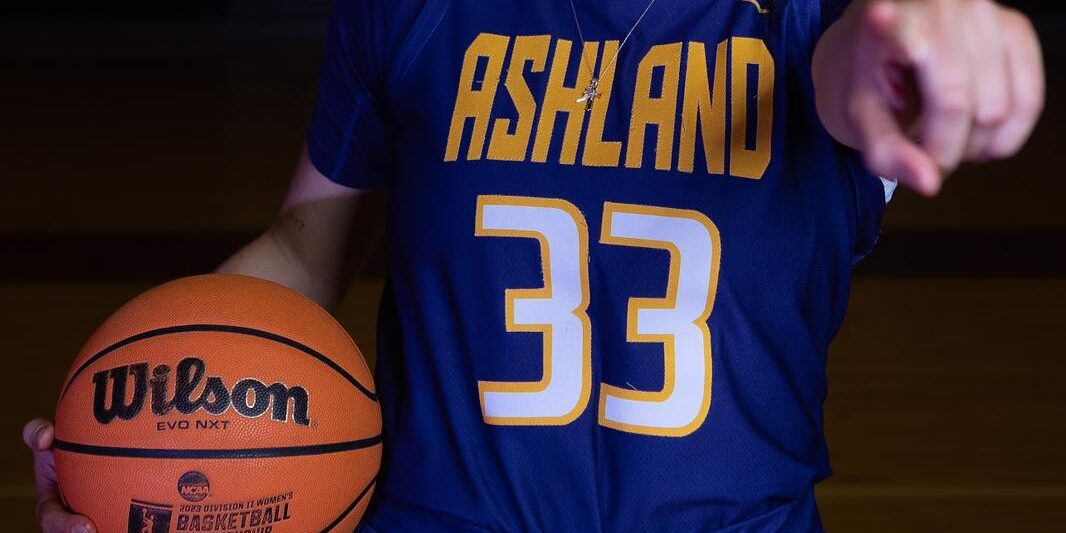 2b4eab94 B3bc 45a3 A0ac Fc9aa27602ae